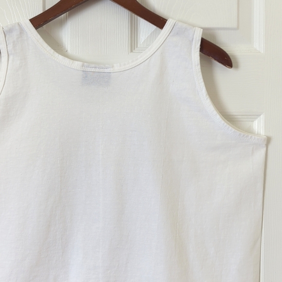 Alore 90's Vintage Funky Dolphin Graphic Scoop Neck Cropped Tank Top White OS - Picture 10 of 10